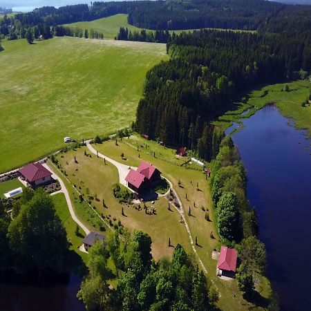 Апартаменты Lipno Island Фримбурк Экстерьер фото